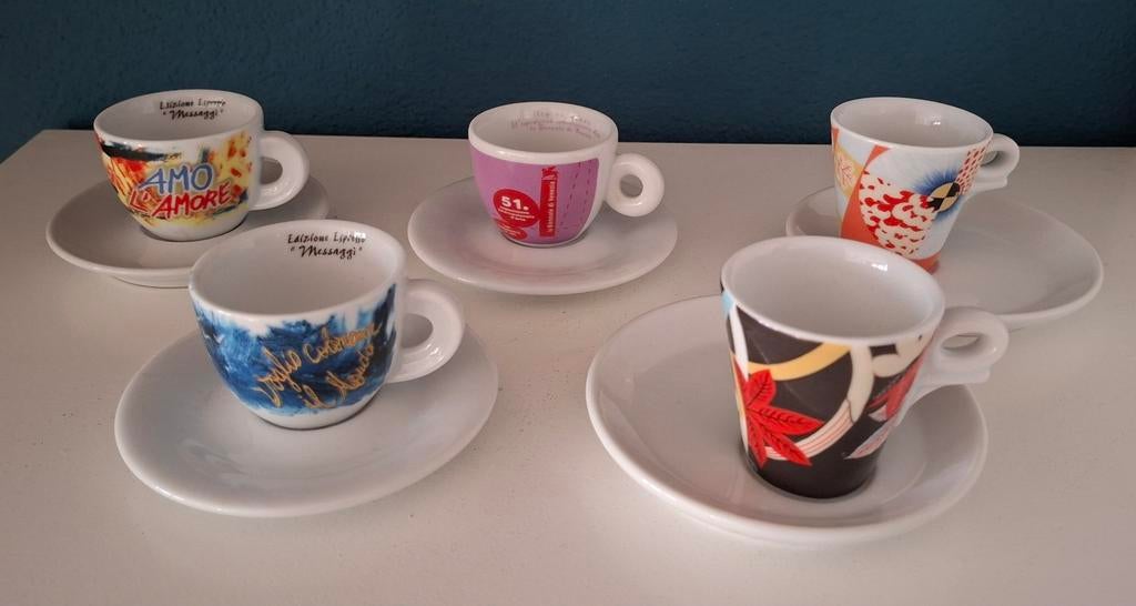 Vier d Ancap en 1 Illy espresso kop en schotels, Huis en Inrichting, Keuken | Servies, Ophalen of Verzenden, Porselein, Overige stijlen