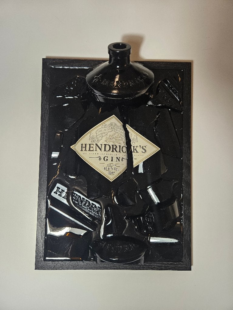 Handgemaakte Wanddecoratie van Gebroken Ginfles, 31 cm, Eigen ontwerp, Meerkleurig, 23 cm