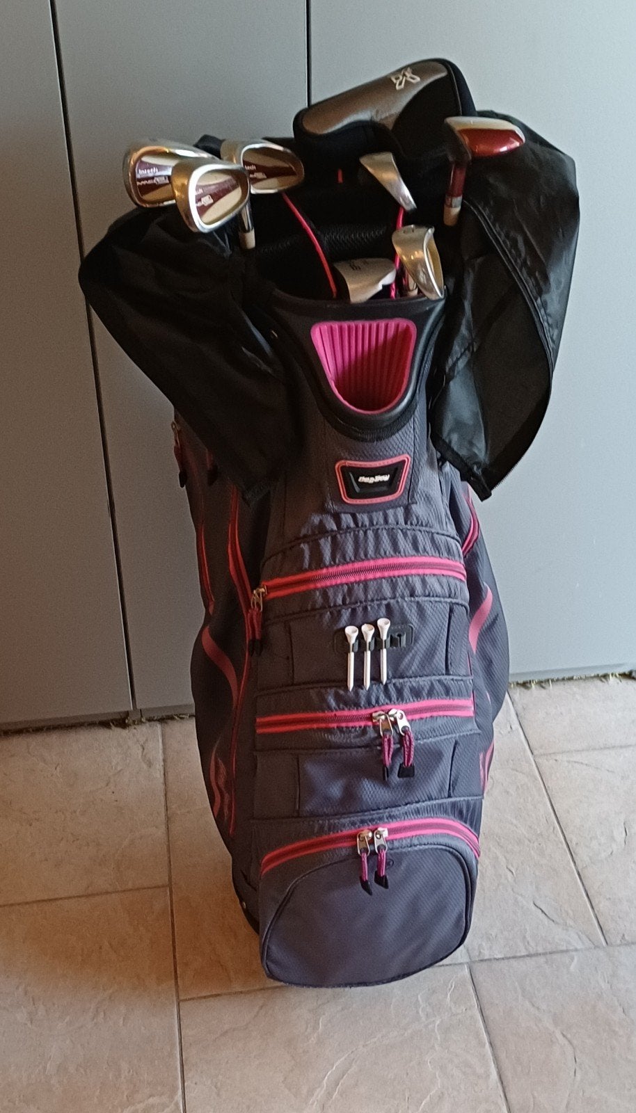 Complete golfset met trolley en tas - Zo goed als nieuw, Ophalen of Verzenden