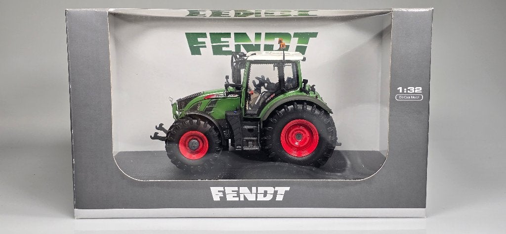 Fendt 724 vario. UH, Ophalen of Verzenden, Zo goed als nieuw, Tractor of Landbouw, Universal Hobbies