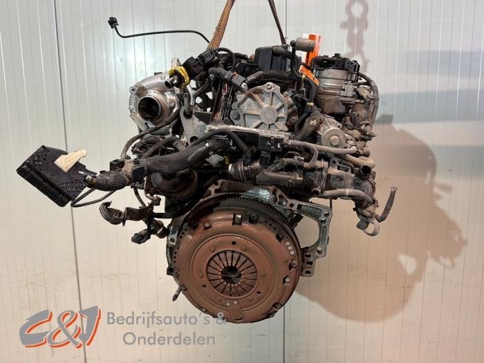 Motor van een Opel Vivaro, Gebruikt, -, -, Opel