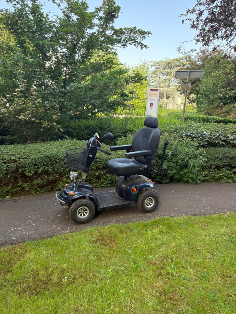 Scootmobiel, Ophalen, Zo goed als nieuw, Elektrische rolstoel