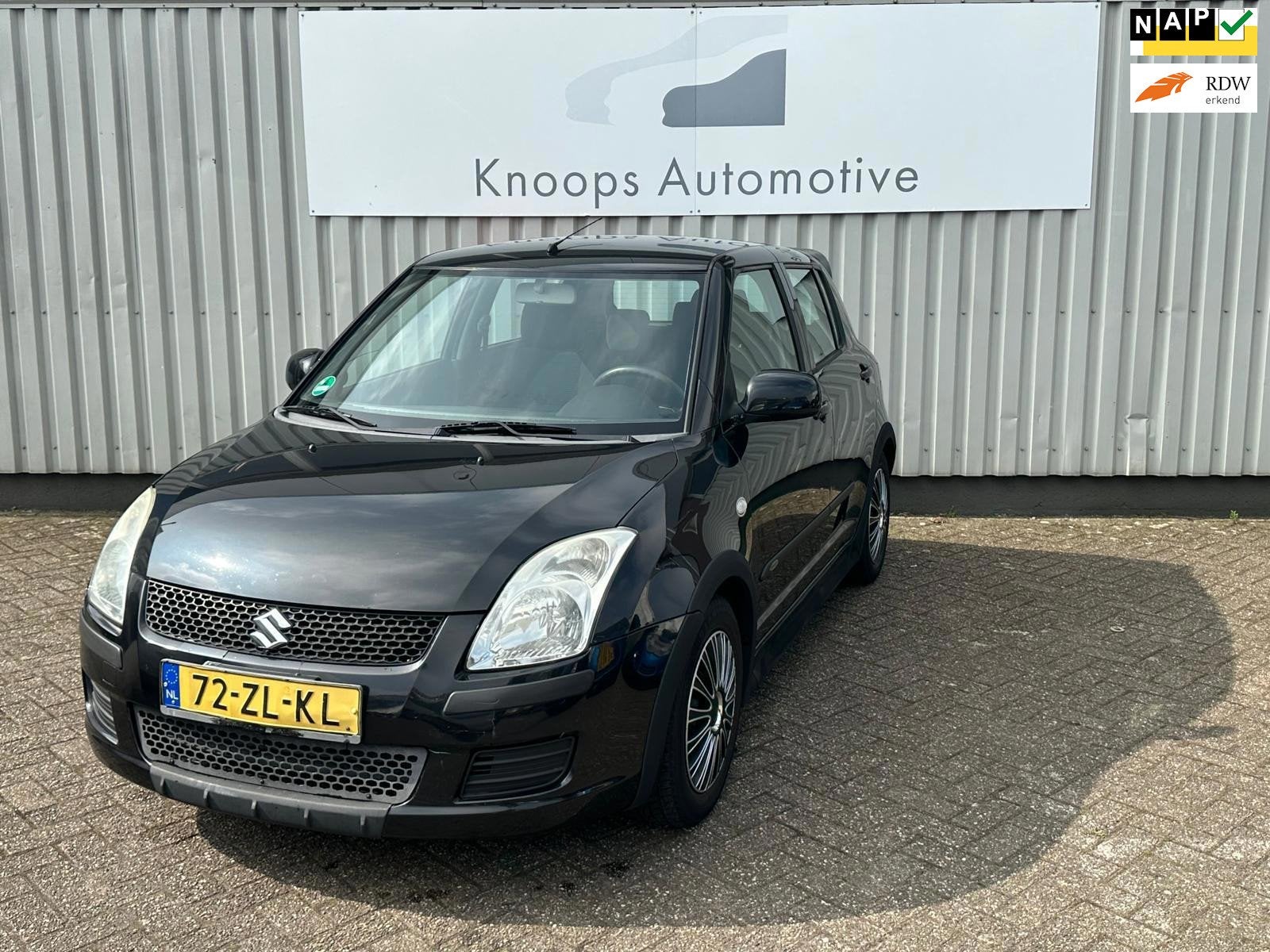 Suzuki Swift 1.3 Comfort 5 deurs, Voorwielaandrijving, Stof, 400 kg, Origineel Nederlands