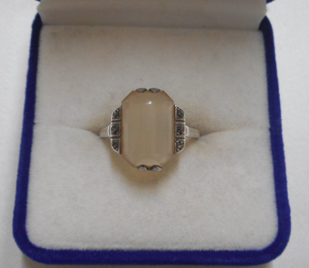 Zilveren antieke Art Deco ring met mooie steen nr.211, Verzenden, Zilver, Ring