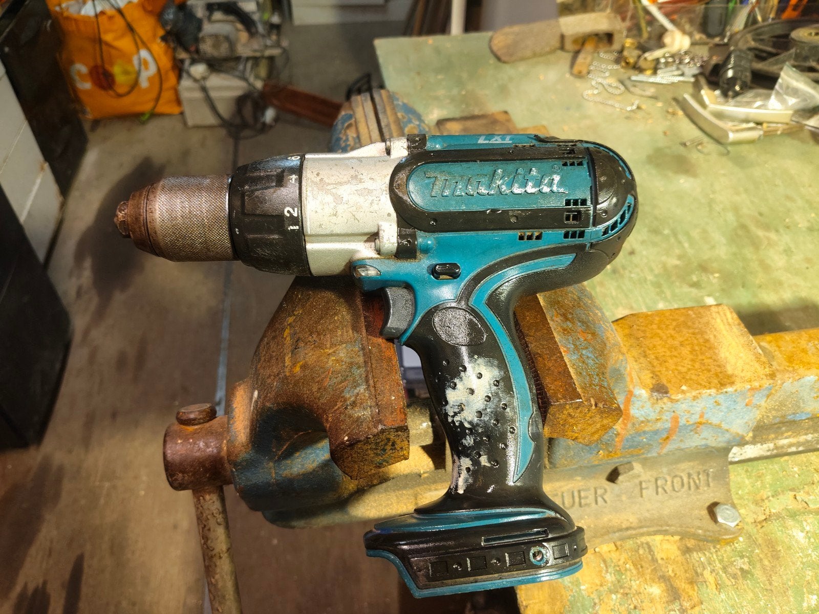 Makita BHP441 LXT Accu Boor-/Schroefmachine, Gebruikt, Ophalen of Verzenden, Boor- en Schroefmachine, Minder dan 400 watt