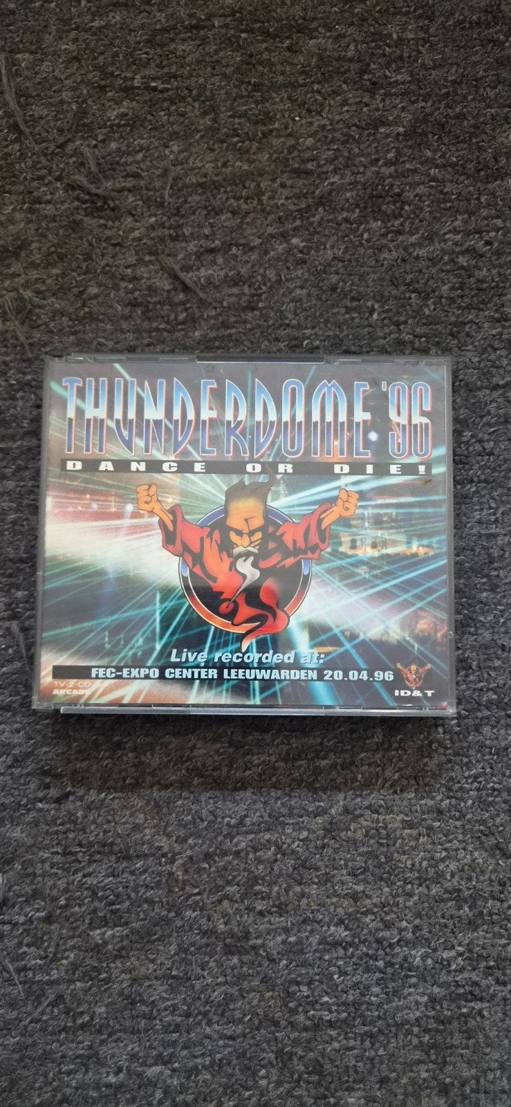 thunderdome 96 dance or die!, Cd's en Dvd's, Ophalen of Verzenden, Zo goed als nieuw, Dance Populair
