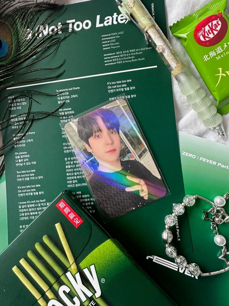 Yunho The Fellowship Break the wall EU tour pop up shop pc, Ophalen of Verzenden, Nieuw, Foto of Kaart