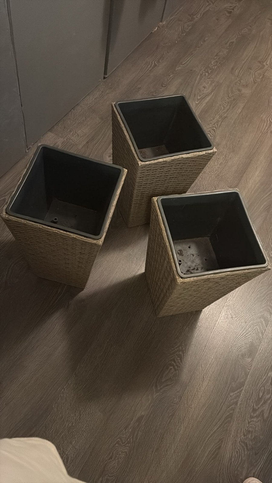 te koop Set van 3 rotan plantenbakken met binnenpot, Tuin en Terras, Kunststof, Minder dan 60 cm, Vierkant, Ophalen of Verzenden