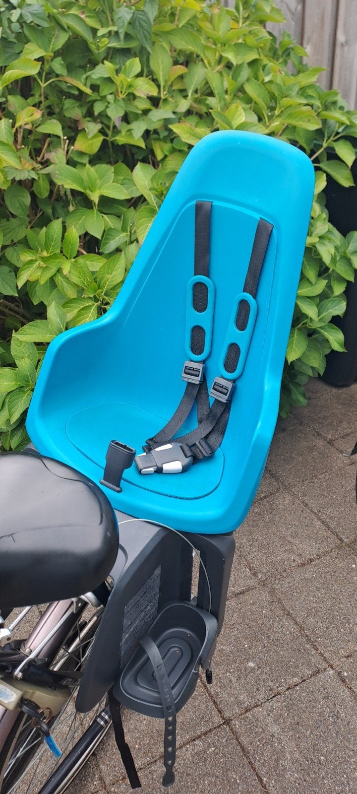 te koop bobike fietsstoeltje v achterop, Achterzitje, Voetsteuntjes, Ophalen of Verzenden, Zo goed als nieuw