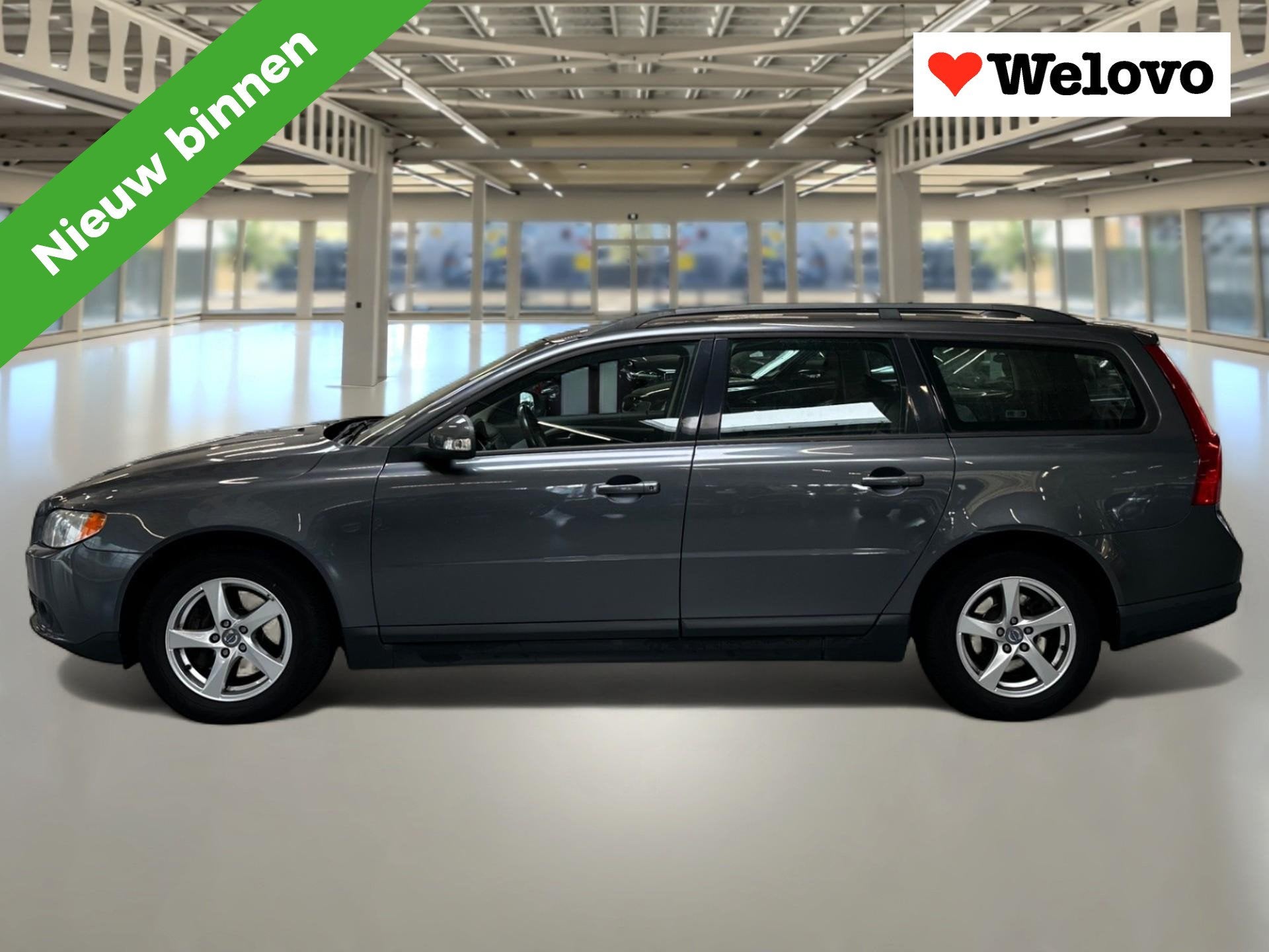 Volvo V70 2.5T Kinetic Garantie, Rijklaar, leder automaat.., Auto's, Stof, 1573 kg, 2521 cc, 93 €/maand