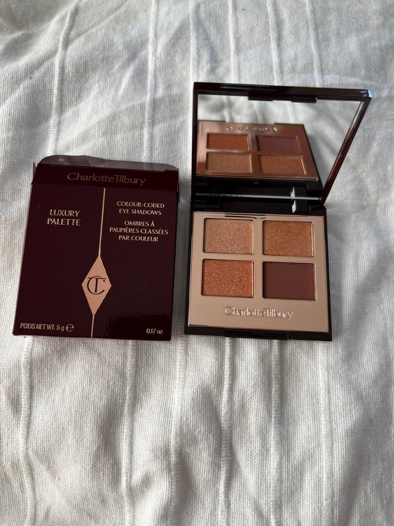Charlotte Tilbury Luxury Palette The Queen Of Glow, Sieraden, Tassen en Uiterlijk, Uiterlijk | Cosmetica en Make-up, Ophalen, Nieuw