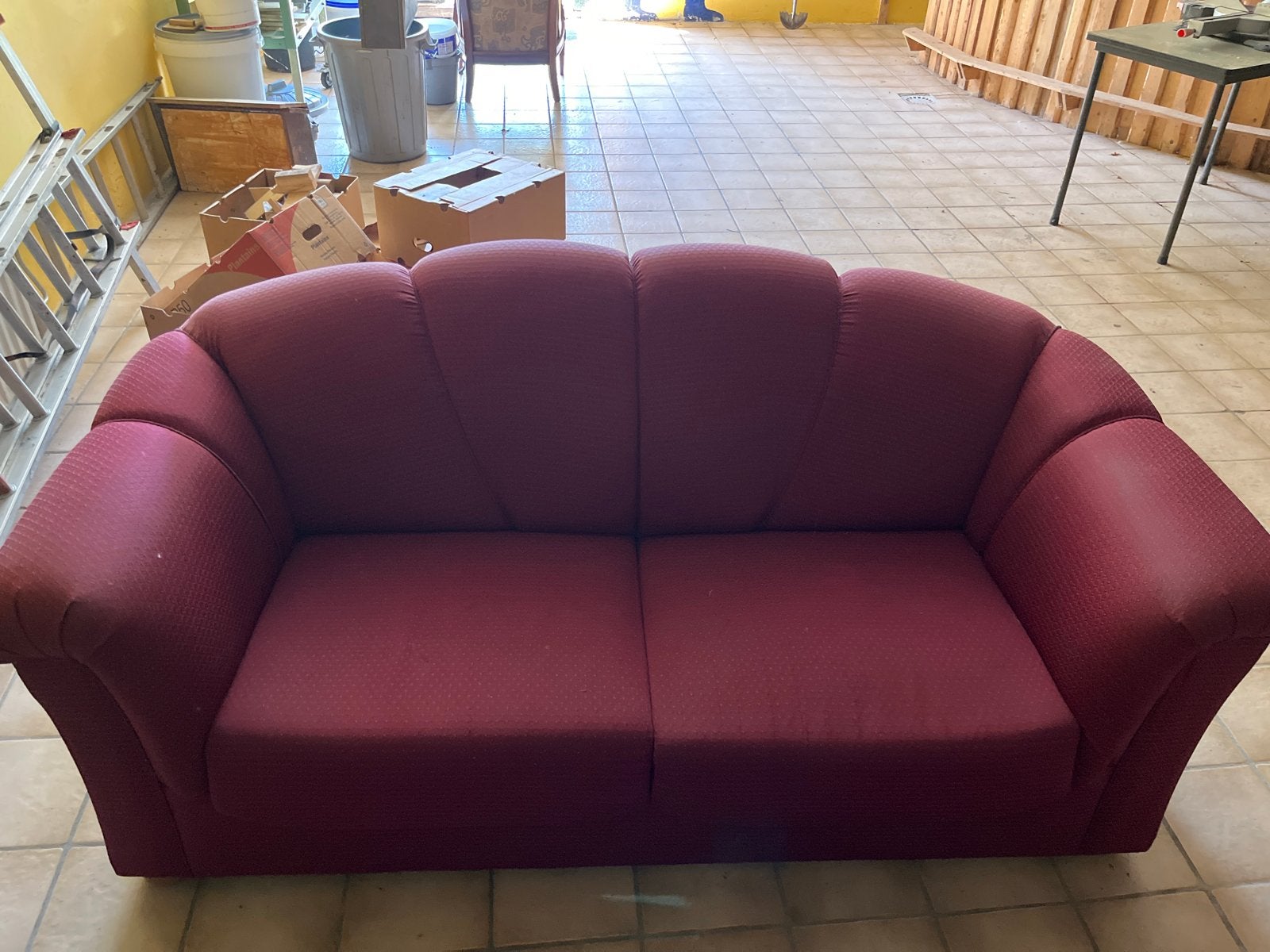 Comfortabele tweepersoonsbank - Bordeauxrood, Ophalen, Gebruikt, 150 tot 200 cm, Tweepersoons