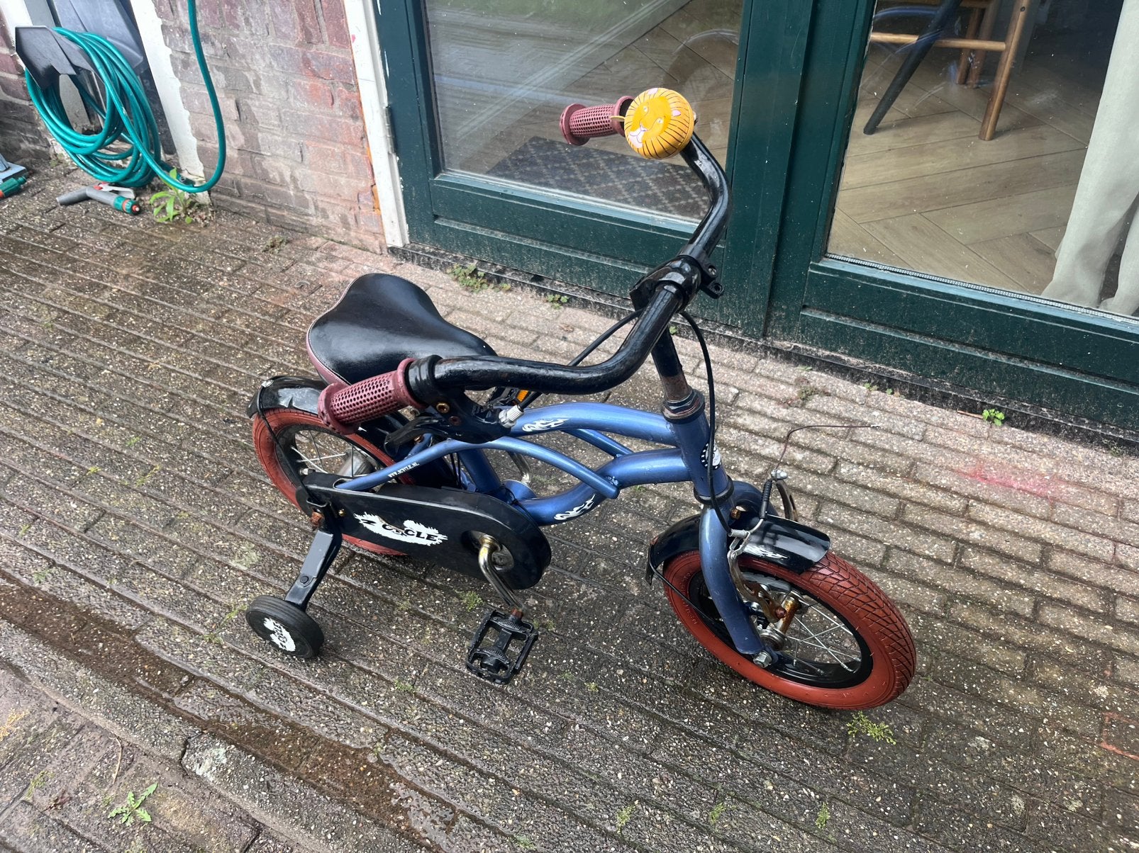 Kinderfiets 2cycle 12 inch met zijwieltjes Blauw, Ophalen, Terugtraprem, Zijwieltjes, Gebruikt