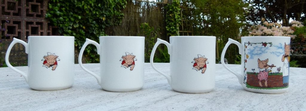 Finsbury England 4 Aparte Vrolijke Piglets Biggetjes Mokken, Overige merken, Vintage, Nieuw, Porselein