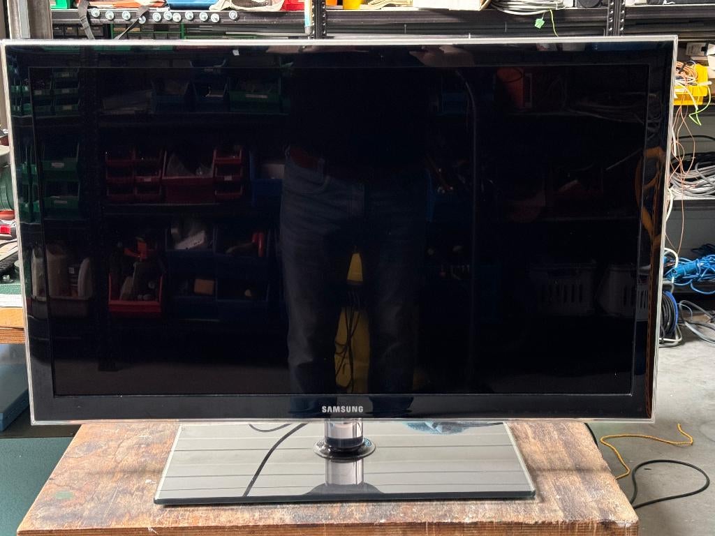 Samsung 32inch TV inc. muurbeugel, Ophalen, LCD, Zo goed als nieuw, 100 Hz
