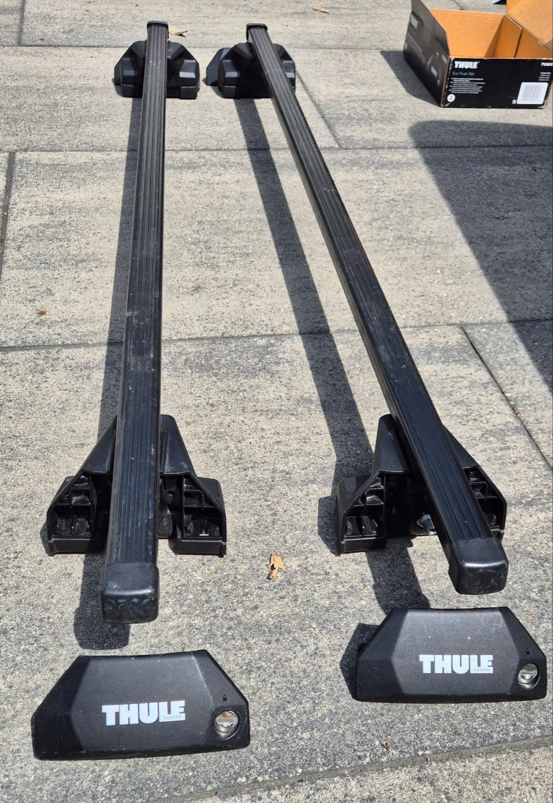 Thule SquareBar (rails) met dakdragers - Kit186010, Auto diversen, Dakdragers, Gebruikt, Ophalen