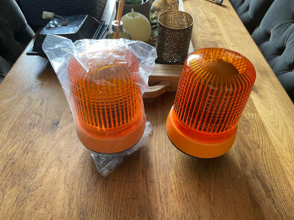Hella zwaailampen oranje - 2 stuks, Ophalen of Verzenden, Gebruikt, Universele onderdelen