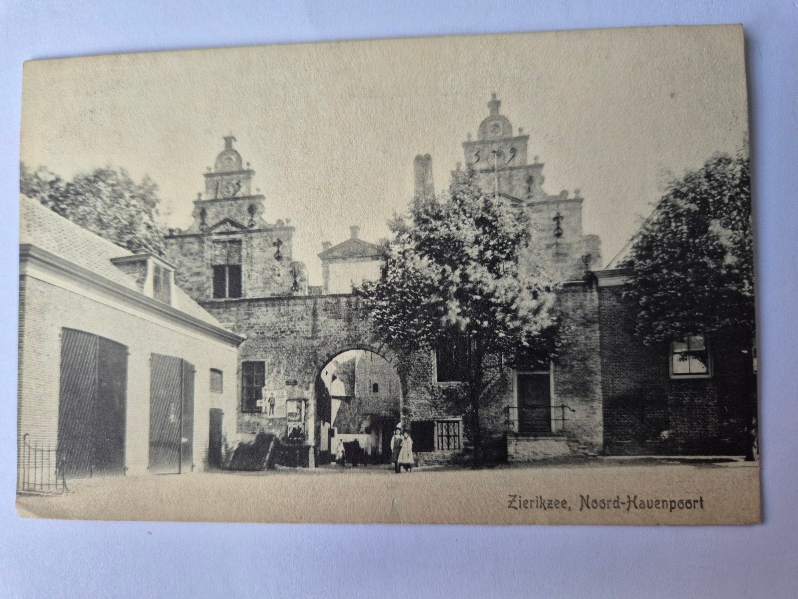 de Noord-Havenpoort in Zierikzee begin 1900, Ophalen of Verzenden, Voor 1920, Zeeland