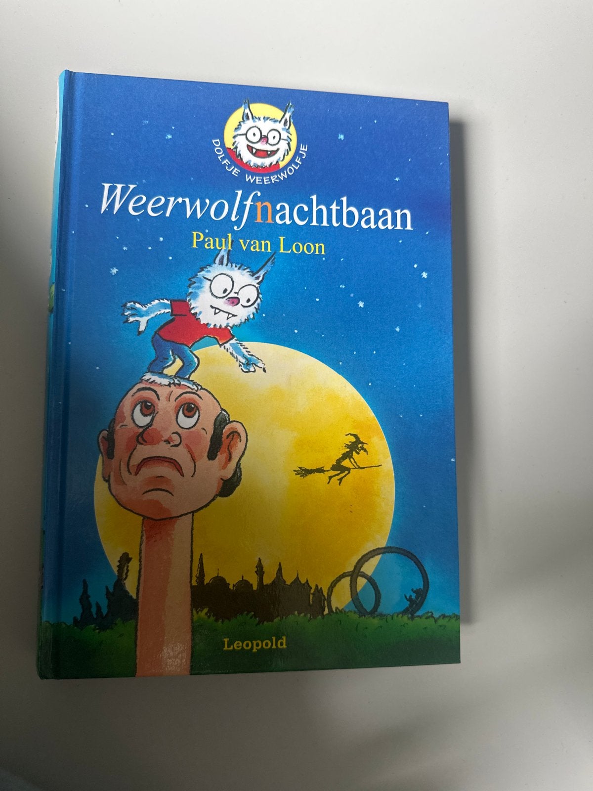 Dolfje Weerwolfje: Weerwolfnachtbaan -5 stuks 15 euro, Ophalen of Verzenden, Zo goed als nieuw, Fictie algemeen