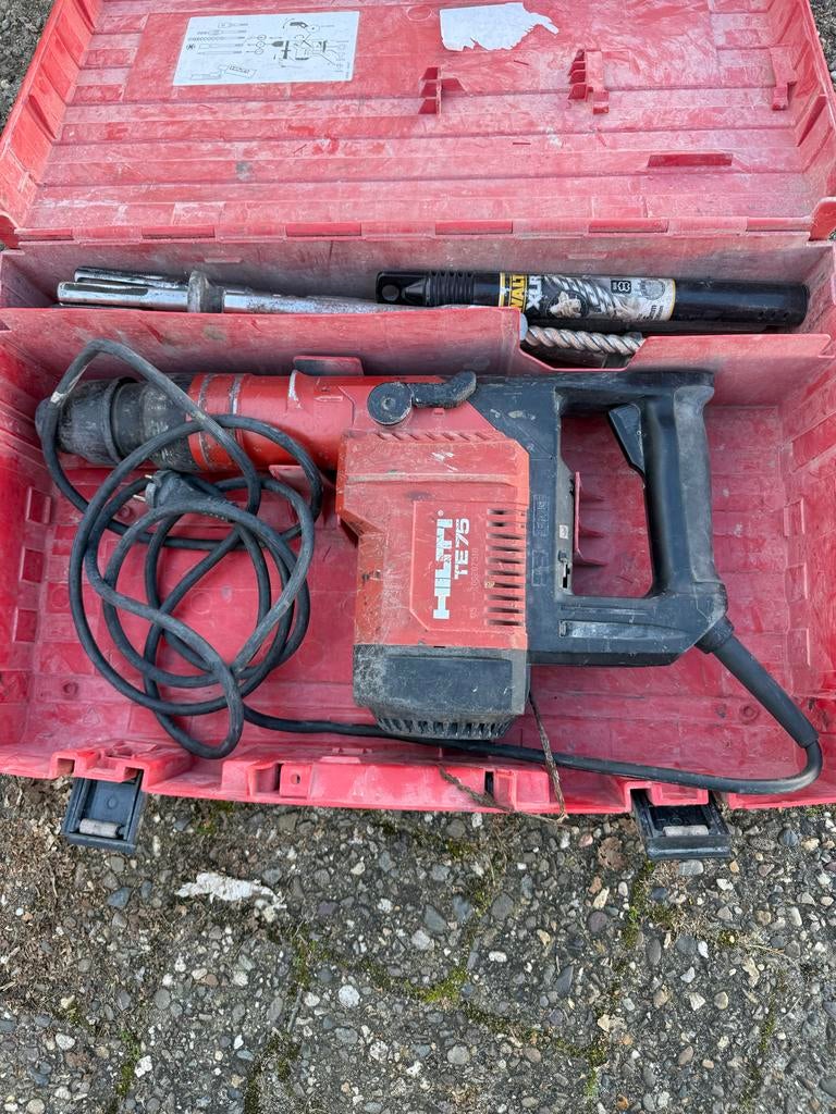 Hilti TE 75 Breekhamer inclusief beitels, Doe-het-zelf en Verbouw, Boor- en/of Breekhamer, Ophalen of Verzenden, Klopboormechanisme