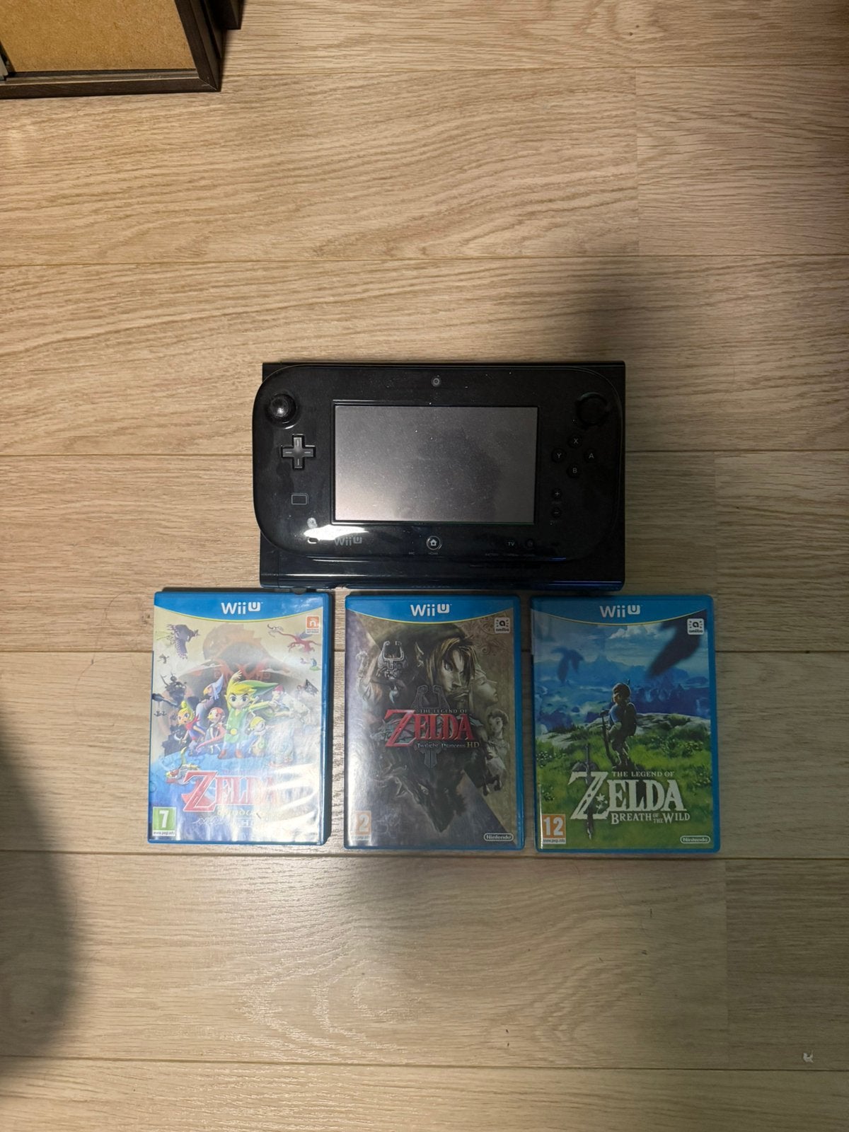 Nintendo Wii U met The Legend of Zelda games, Spelcomputers en Games, Games | Nintendo Wii U, Avontuur en Actie, Gebruikt, 1 speler
