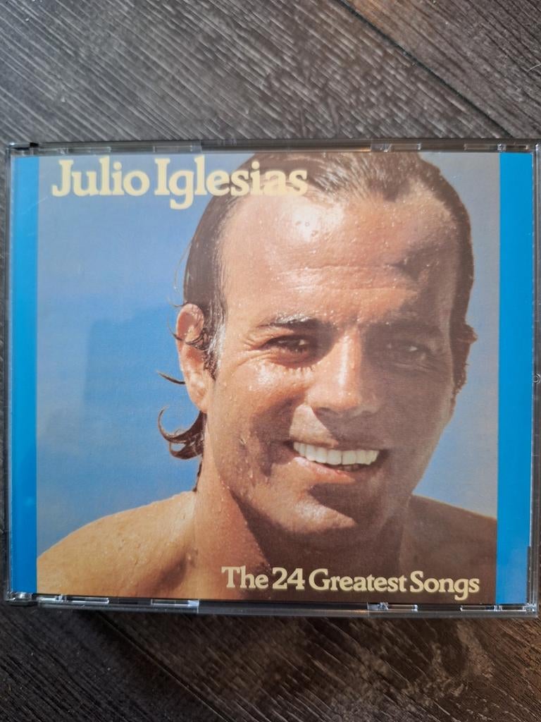 Julio Iglesias - The 24 Greatest Songs (Dubbel CD), Cd's en Dvd's, Ophalen of Verzenden, 1970 - 1979, Zo goed als nieuw, Boxset