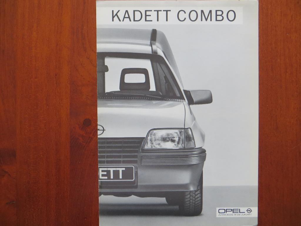 Opel Kadett Combo (febr. 1986), Ophalen of Verzenden, Nieuw, Opel