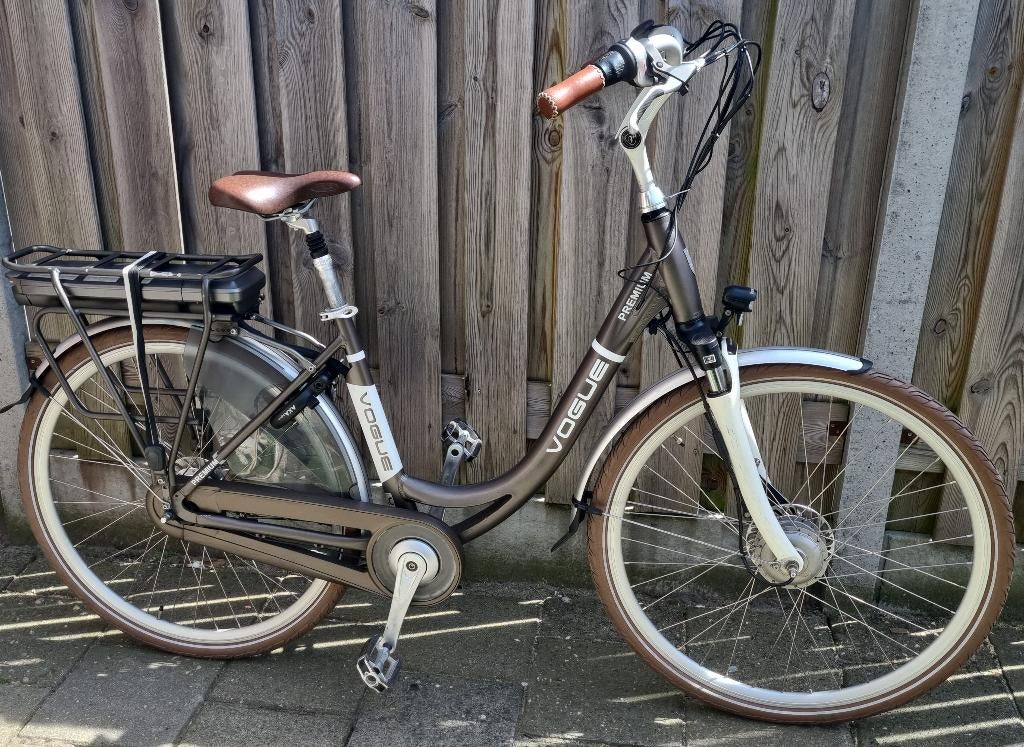 Super nette elektrische dames vogue premium framemaat 47, 47 tot 50 cm, Versnellingen, Zo goed als nieuw, Trommelrem