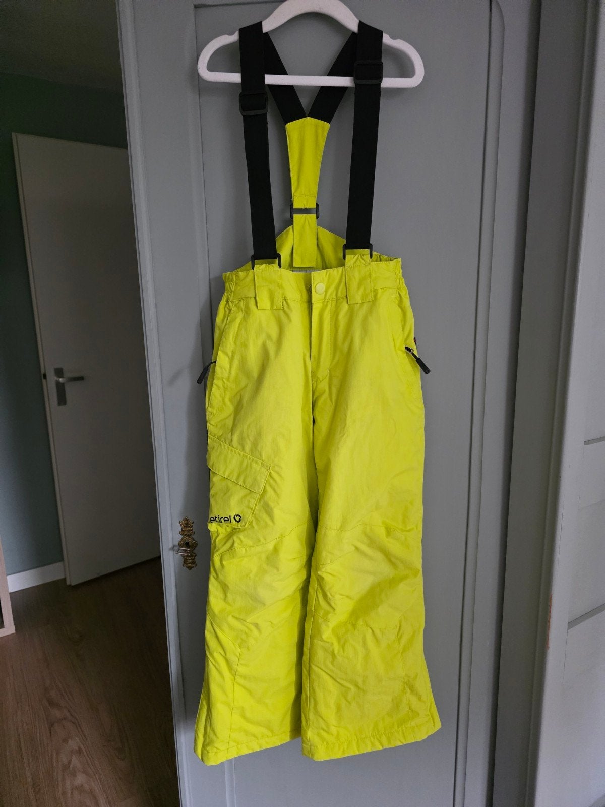 Etirel skibroek maat 128 - Neon geel, Ophalen of Verzenden, Zo goed als nieuw, Jongen of Meisje, Broek