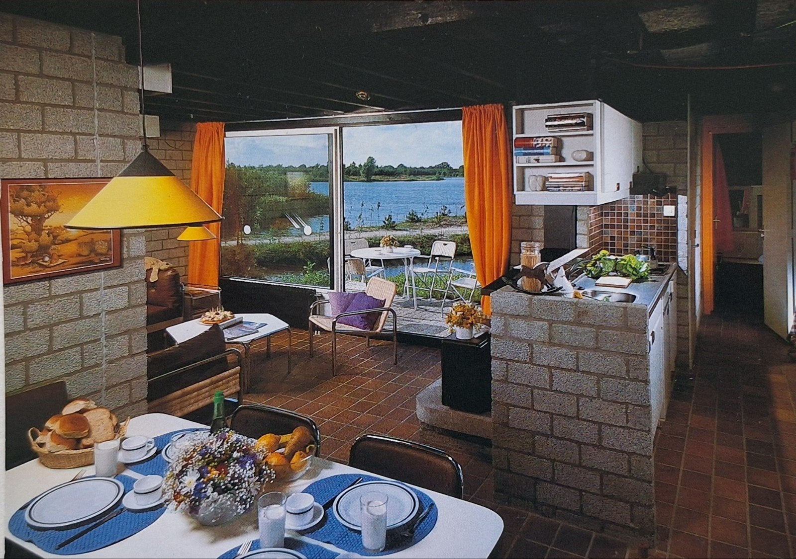 Ansichtkaart Bungalowpark Huttenheugte (Center Parcs), Ophalen of Verzenden, 1980 tot heden, Gelopen, Drenthe