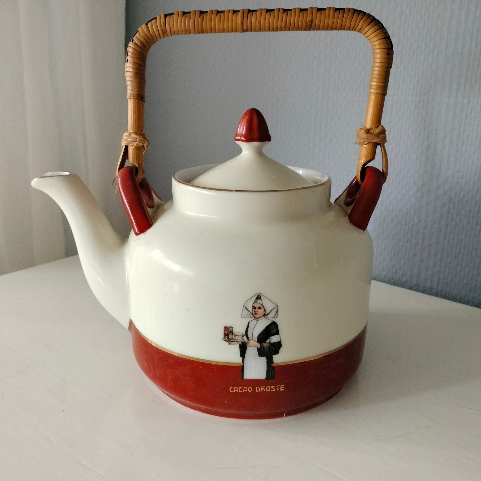 Droste Cacao Pot, Ophalen