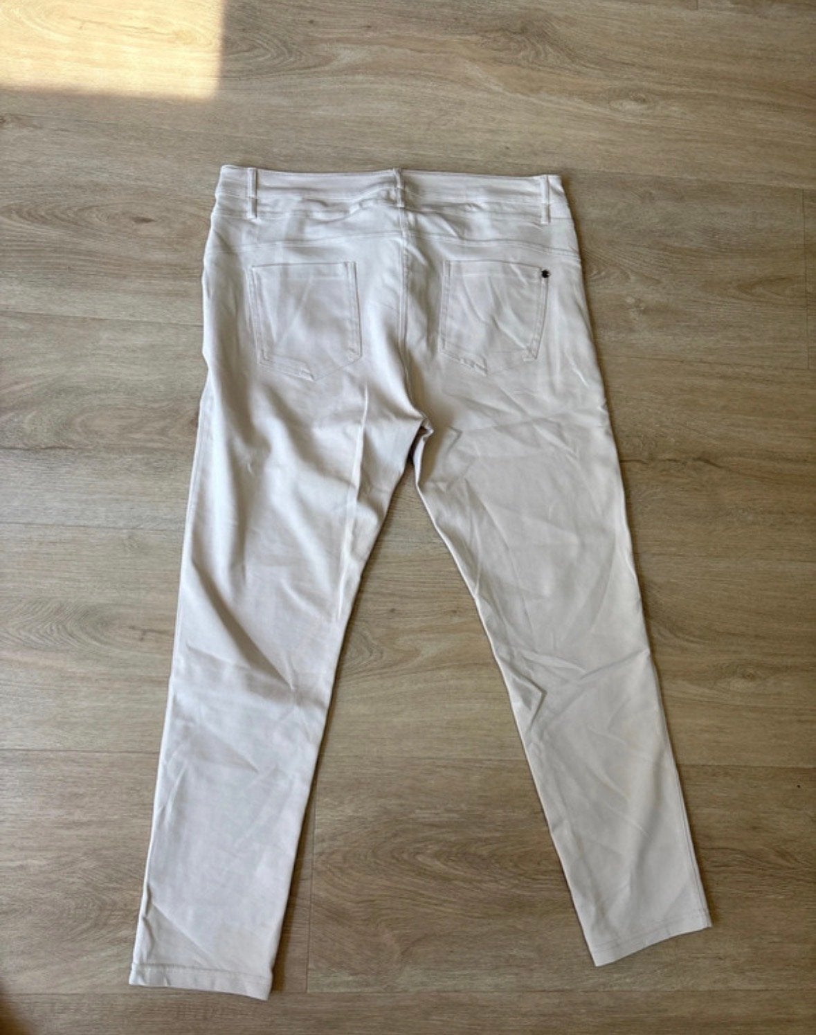 ZIZO Beige Broek - maat 44, Maat 38/40 (M), Beige, Ophalen of Verzenden, Zo goed als nieuw