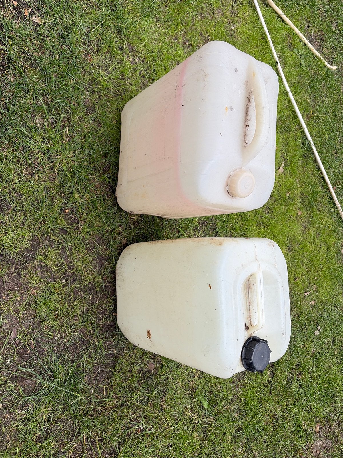 2x Jerrycans - 20 liter - Wit, Ophalen