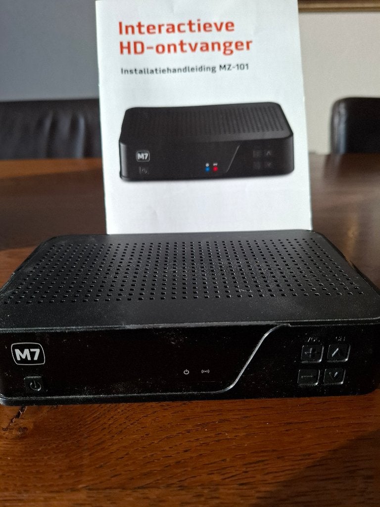 M7 Interactieve HD-ontvanger MZ-101 met afstandsbediening, Ophalen, Gebruikt, (Schotel)antenne-accessoires, Overige merken