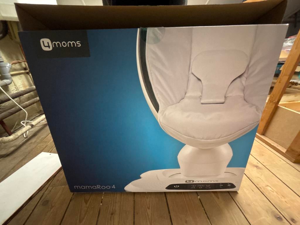 4moms mamaRoo 4 babywieg/schommelstoel, Ophalen of Verzenden, Zo goed als nieuw, Overige merken