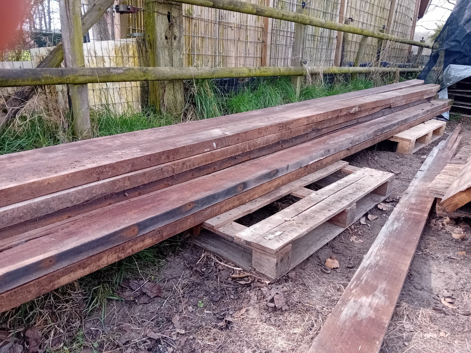 Merbau balken: 15x5 cm, 580 cm lang, het zijn 11 balken, Tuin en Terras, Palen, Balken en Planken, Ophalen, Gebruikt, Hardhout