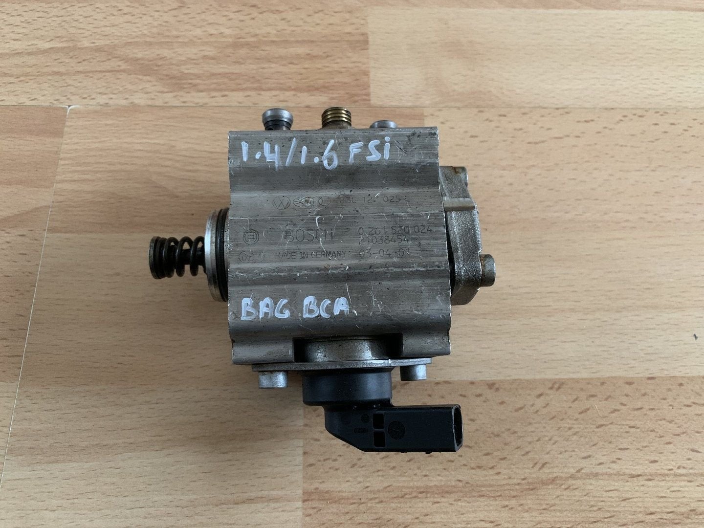 Volkswagen Hogedrukpomp brandstofpomp 1.4 / 1.6 FSi VAG, Gebruikt, -, Volkswagen, -