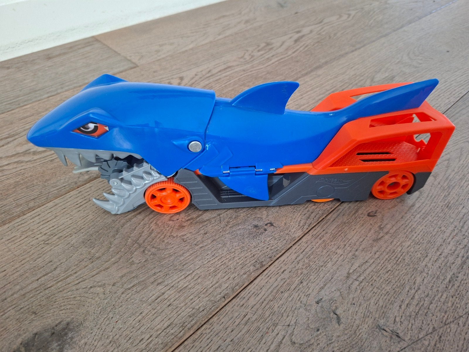 Hot Wheels Hauler Shark Chomp Transport, Ophalen of Verzenden, Zo goed als nieuw