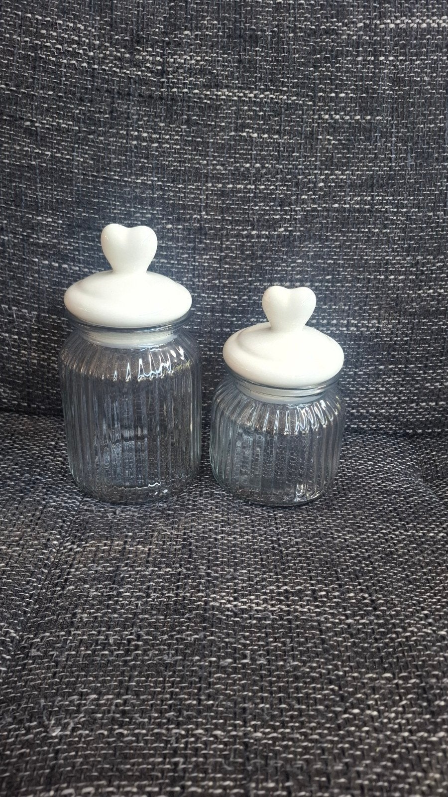 Set van 2 glazen voorraadpotten met hartjes deksel, Gebruikt, Ophalen of Verzenden, Modern, Wit