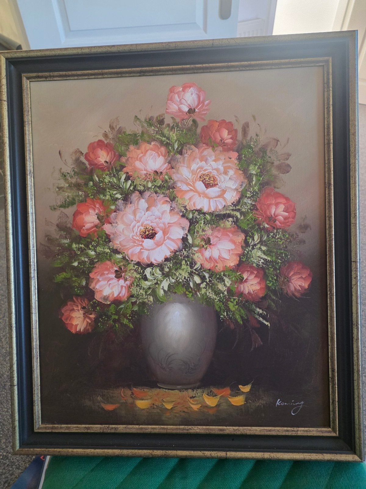Schilderij bloemenvaas - gesigneerd Koning, Antiek en Kunst, Bloemen, Doek, Ophalen of Verzenden, Olieverf