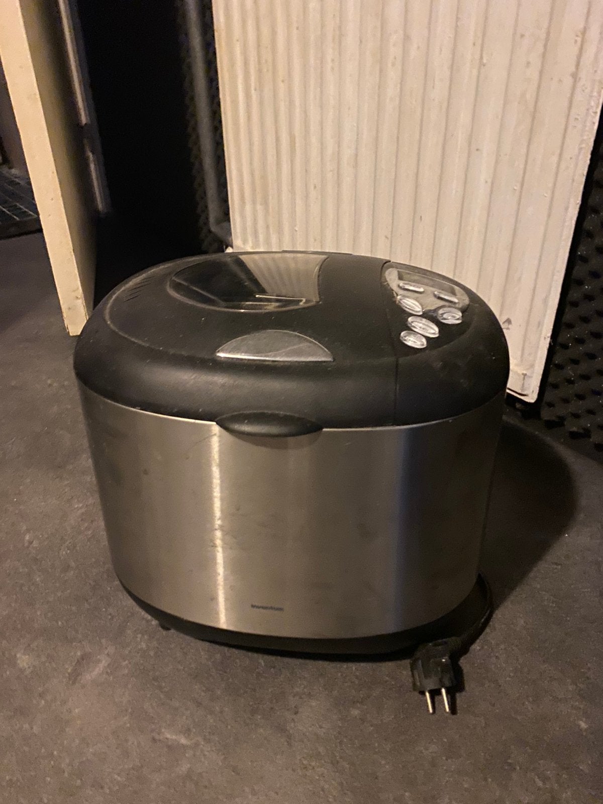 Broodbakmachine Inventum, Witgoed en Apparatuur, Broodbakmachines, Gebruikt, 800 tot 1200 gram deeg, Kijkvenster, Ophalen