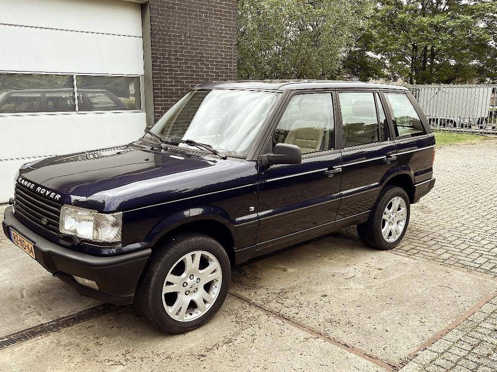 Land Rover Range Rover 4.6 I V8 AUT 4WD 1997 Blauw, Auto's, Blauw, 4554 cc, Vierwielaandrijving, 3500 kg