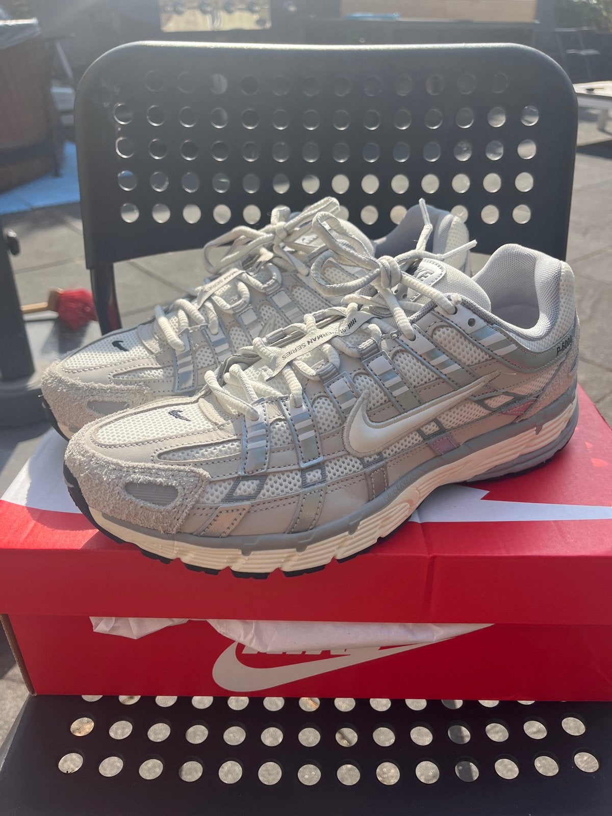 Nike P6000 - Zo goed als nieuw, Kleding | Heren, Schoenen, Ophalen, Zo goed als nieuw, Wit, Sneakers of Gympen