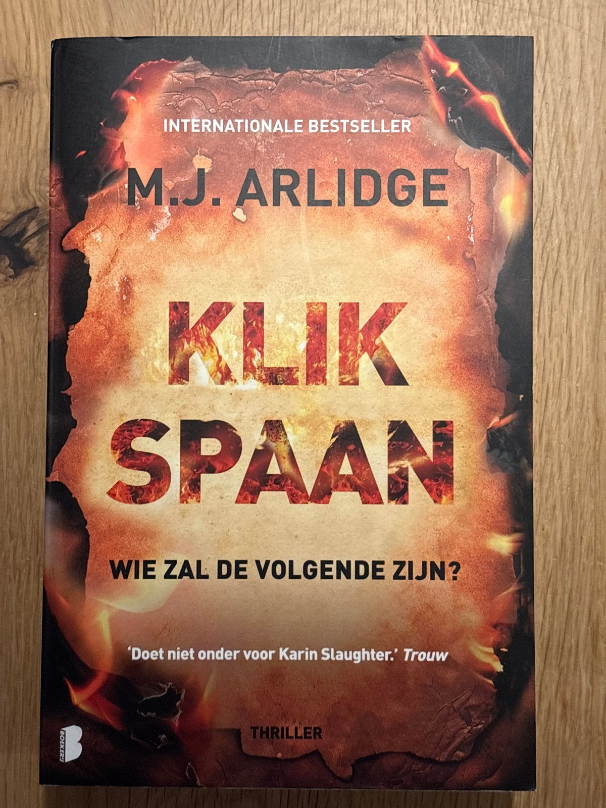 M.J. Arlidge Thriller Boeken: Klikspaan, Pluk een Roos, Iene, Boeken, Ophalen, Zo goed als nieuw, Wereld overig