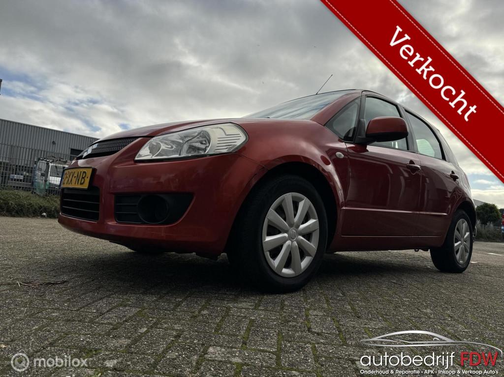 Suzuki SX4 1.6 Comfort/LEER BEKLED/TREKHAAK/NAP/AIRCO/CRUISE, Gebruikt, 49 €/maand, Startonderbreker, 1120 kg