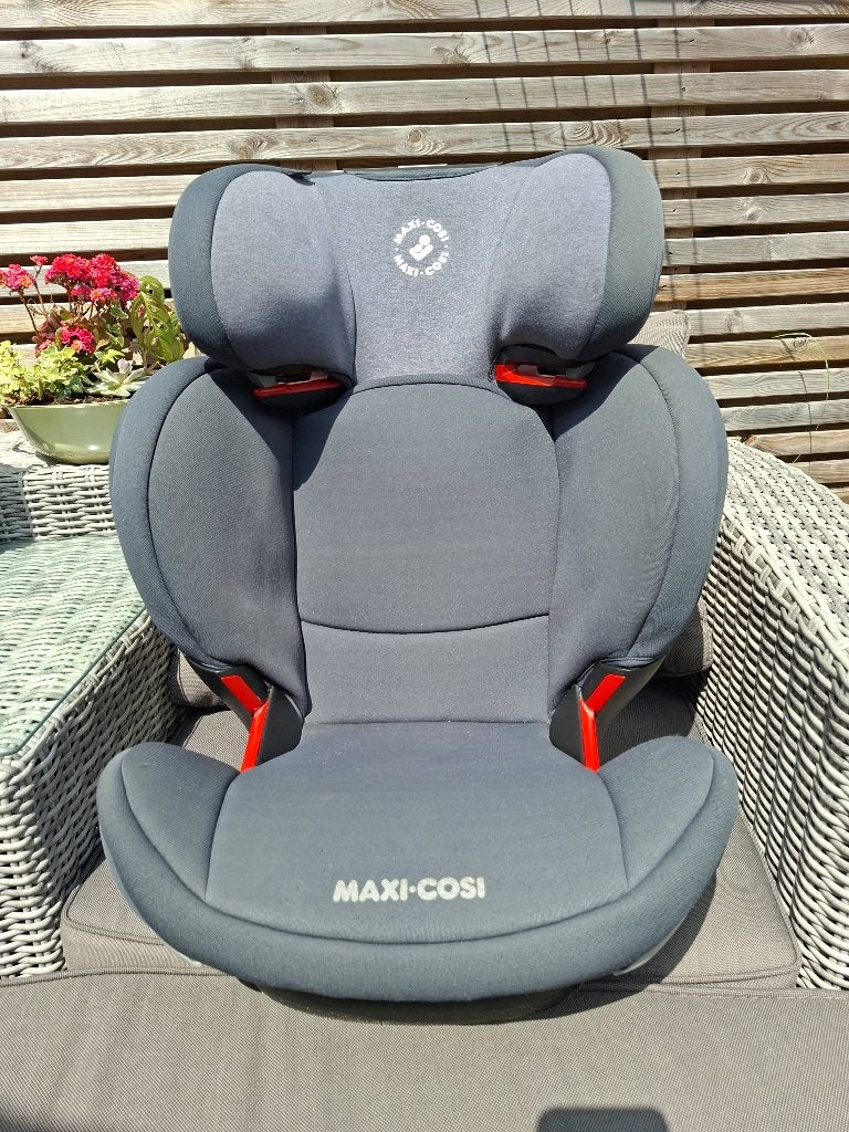 Maxi-Cosi RodiFix AirProtect Autostoel met ISOFIX, Ophalen, Verstelbare rugleuning, 15 t/m 36 kg, Zo goed als nieuw