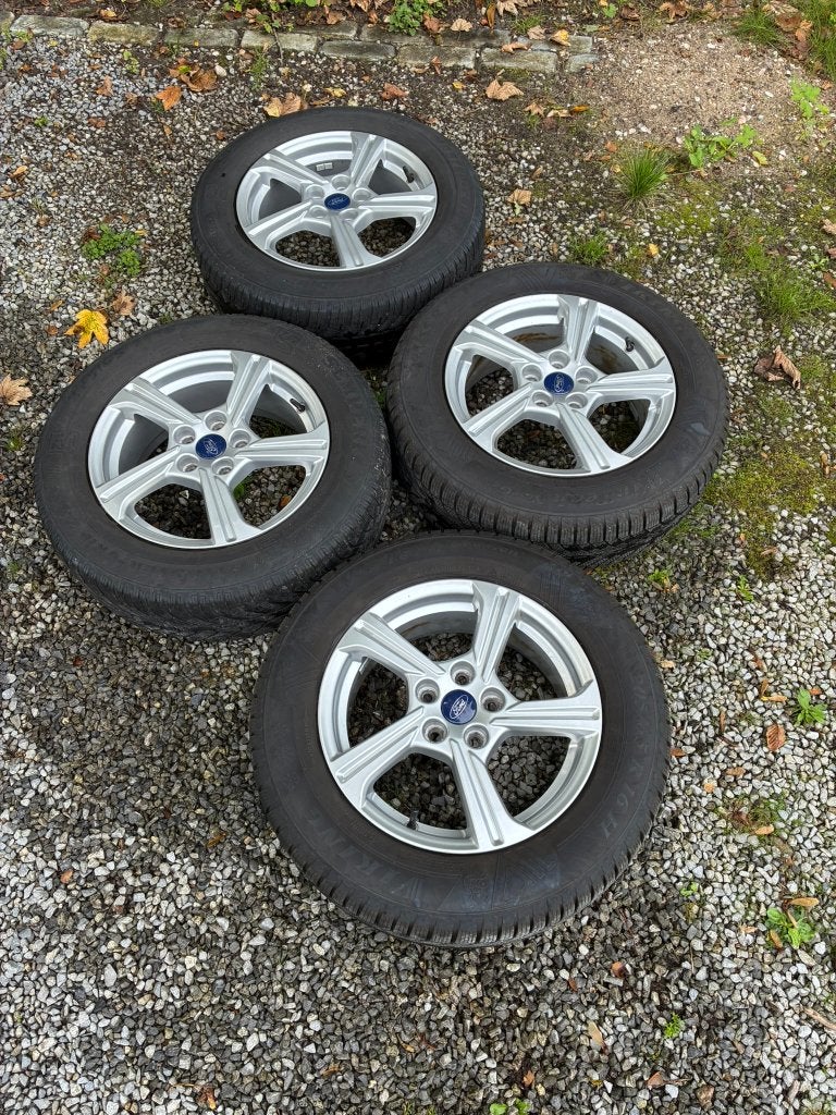 4 x Lichtmetalen velgen + winterbanden 205/65 R 16, Auto-onderdelen, Banden en Velgen, Ophalen, Gebruikt, 16 inch, Banden en Velgen