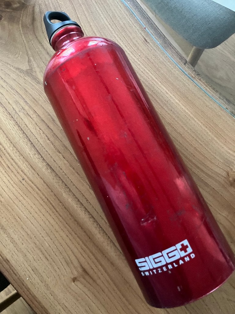 Sigg aluminium brandstoffles 1,5 liter, Ophalen of Verzenden, Gebruikt