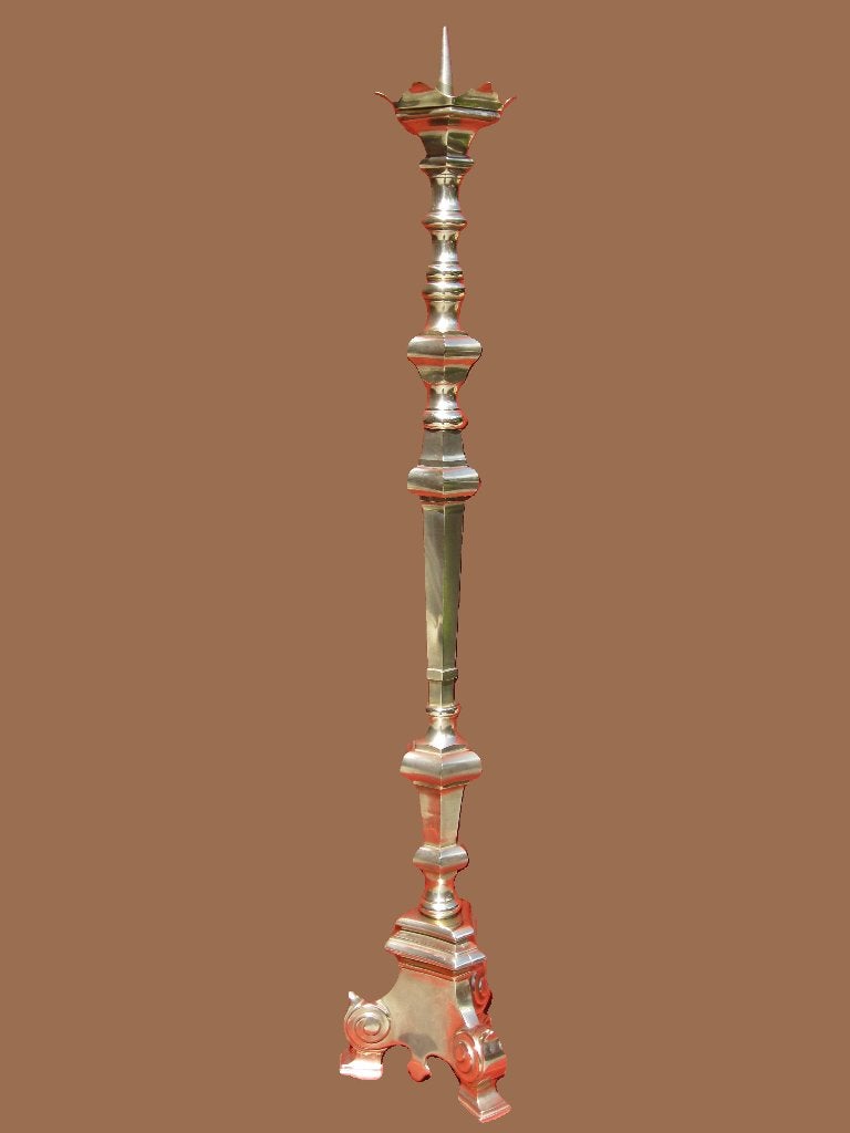Kerkantiek grote zware koperen Paaskaars-kandelaar., Antiek en Kunst, Ophalen, Koper of Brons
