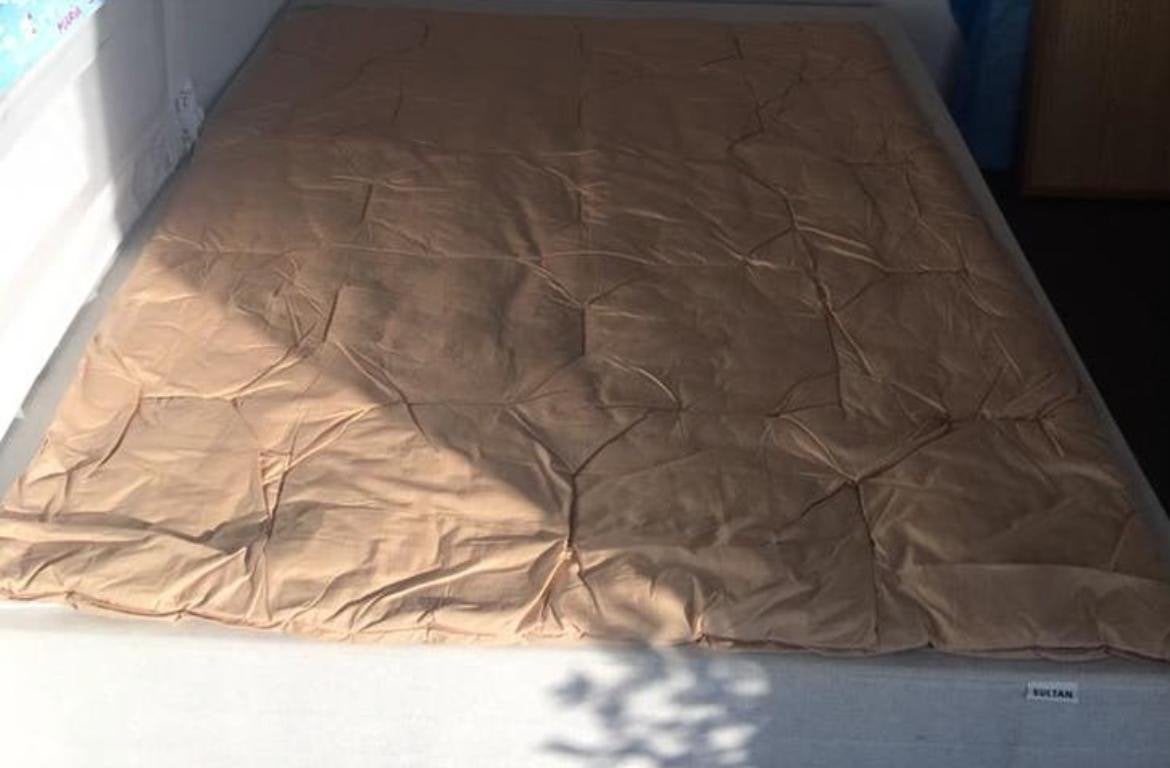 Bauschi Steppbett deken 135x200cm lichtbruin polyester, Gebruikt, Eenpersoons, Bruin, Ophalen of Verzenden